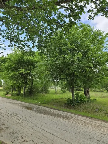 1340 Sauls Street Navasota TX 77868