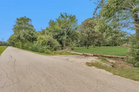 10.548 Acres Womack Cemetery Road Montgomery TX 77316