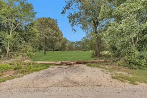 10.548 Acres Womack Cemetery Road Montgomery TX 77316