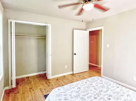 510 Sulphur Street Houston TX 77034