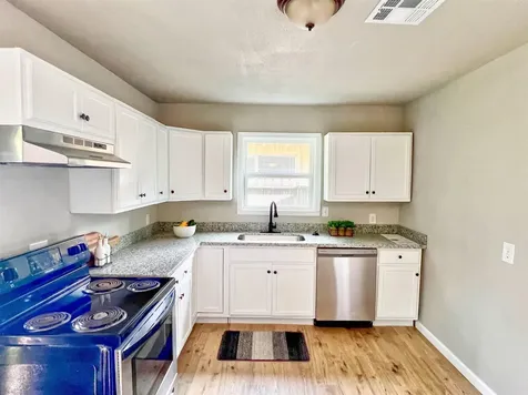 510 Sulphur Street Houston TX 77034