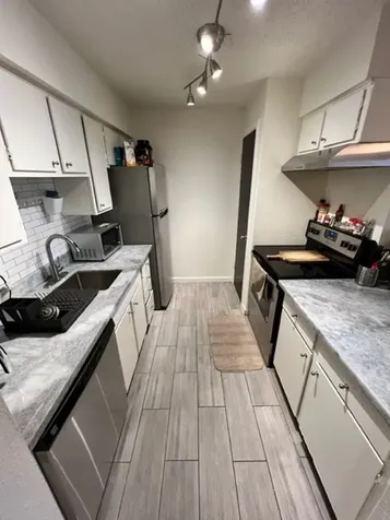 2125 Augusta Drive 1 Houston TX 77057