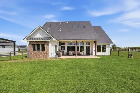 523 Dayspring Victoria TX 77904