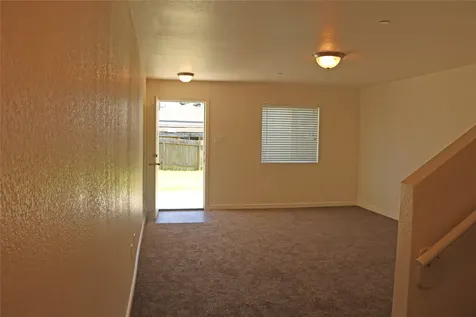 10535 Mills Road 3b Houston TX 77070
