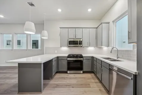 3067 Hicks Street Houston TX 77007