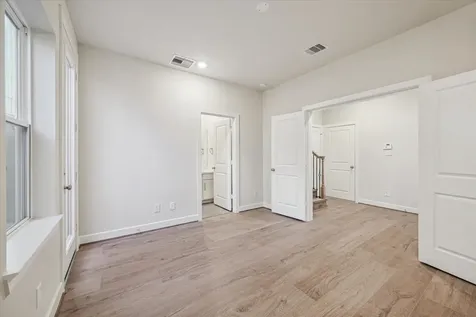 3067 Hicks Street Houston TX 77007