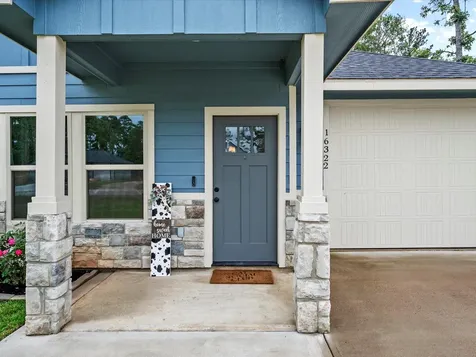 16322 Crockett Martin Estates Drive Conroe TX 77306