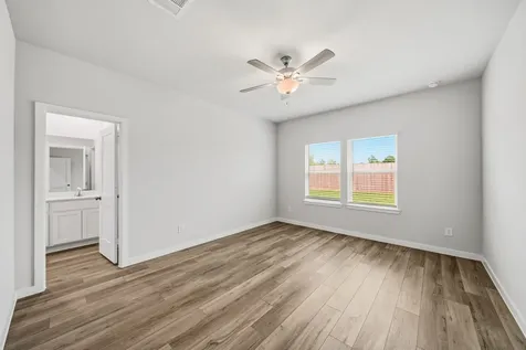 11418 Youngquist Drive Mont Belvieu TX 77535