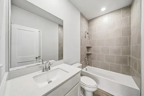 11418 Youngquist Drive Mont Belvieu TX 77535