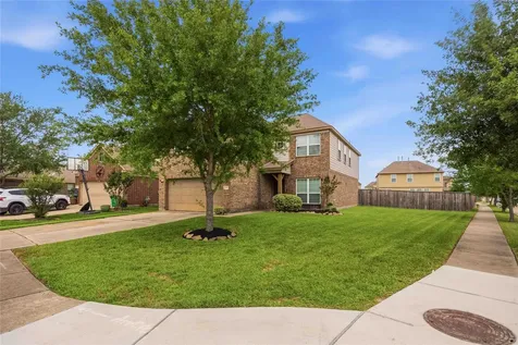 2602 Fawn Mountain Drive Fresno TX 77545