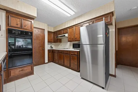 5918 Lodge Creek Drive Houston TX 77066