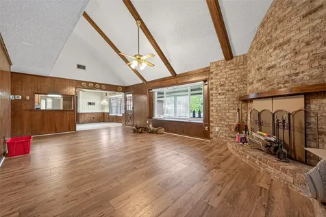 5918 Lodge Creek Drive Houston TX 77066