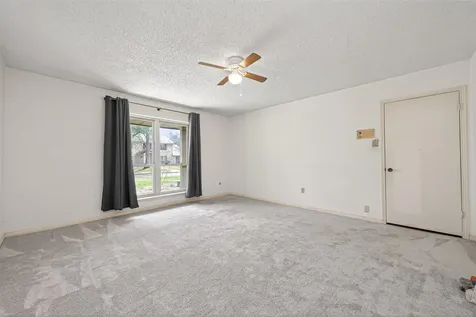 5918 Lodge Creek Drive Houston TX 77066