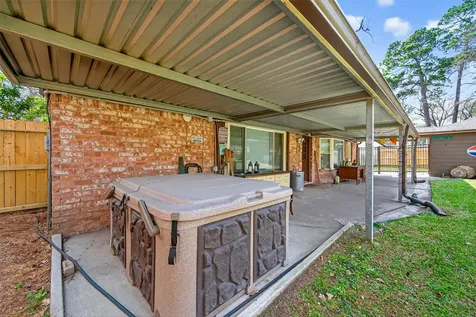 5918 Lodge Creek Drive Houston TX 77066