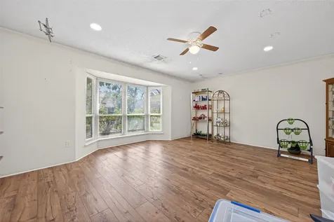 5918 Lodge Creek Drive Houston TX 77066