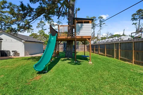 102 Enchanted Oaks Court Spring TX 77388