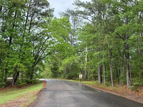 25 Ridge Top Drive Huntsville TX 77320