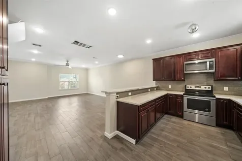 16918 Glenheath Montgomery TX 77316