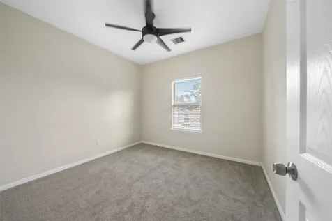 16918 Glenheath Montgomery TX 77316
