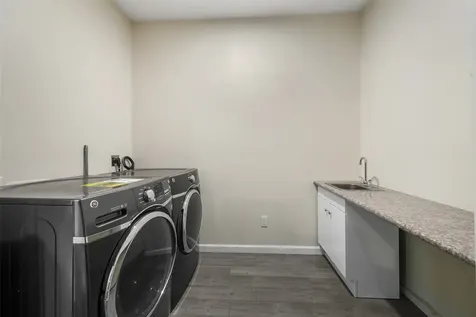 16918 Glenheath Montgomery TX 77316