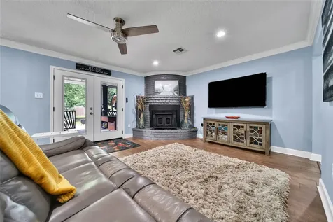 2668 S Woodloch Street Woodloch TX 77385