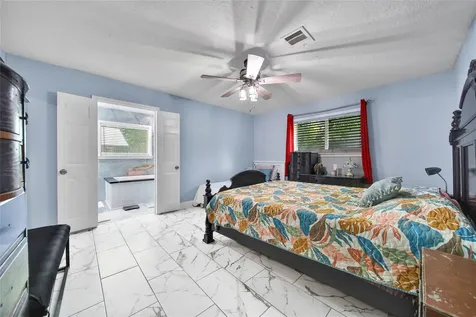 2668 S Woodloch Street Woodloch TX 77385