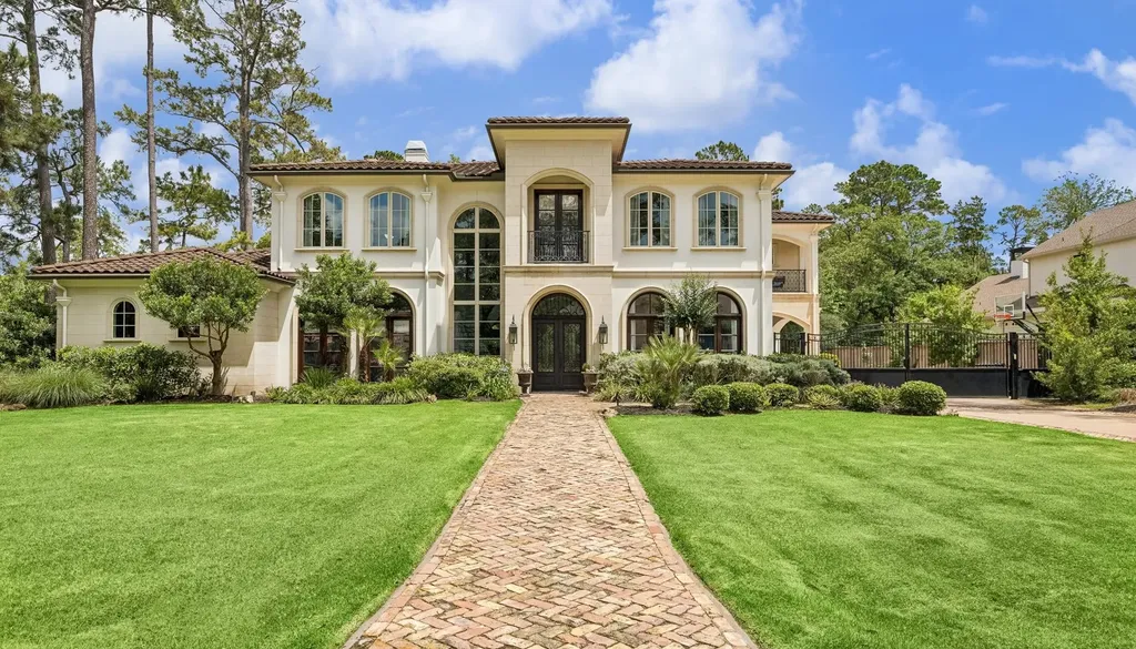 310 Tynebridge Lane Houston TX 77024