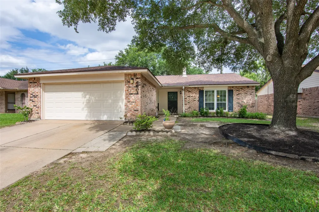 6602 Loch Langham Drive Houston TX 77084