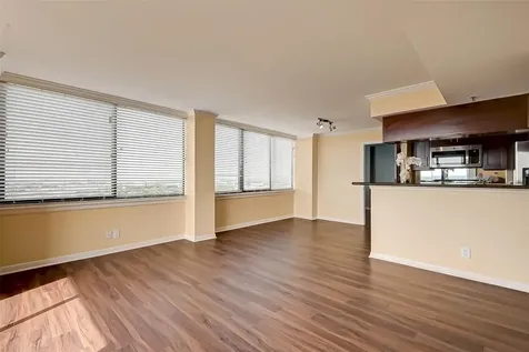 3525 Sage Road 1703 Houston TX 77056