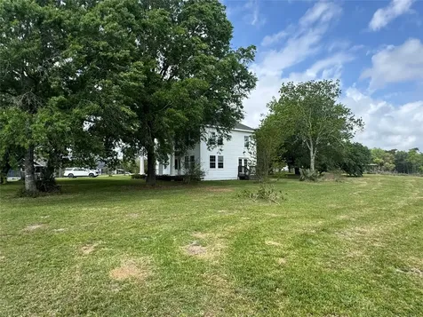 27 Cotton Bayou Circle Cove TX 77523