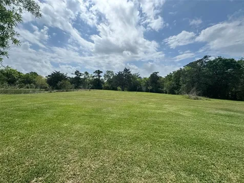 27 Cotton Bayou Circle Cove TX 77523