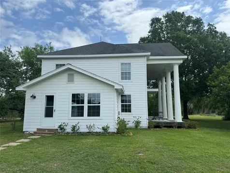 27 Cotton Bayou Circle Cove TX 77523