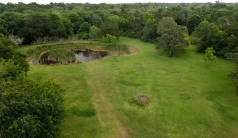 27 Cotton Bayou Circle Cove TX 77523