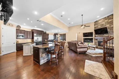5127 Wheaton Park Drive Sugar Land TX 77479