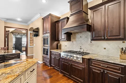 5127 Wheaton Park Drive Sugar Land TX 77479
