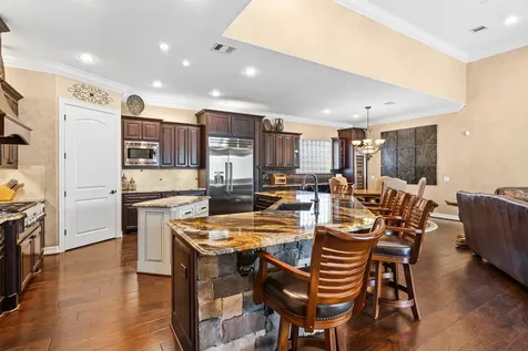 5127 Wheaton Park Drive Sugar Land TX 77479