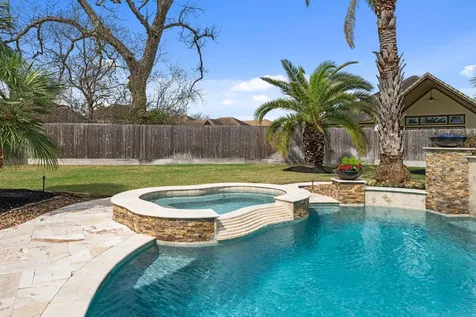 5127 Wheaton Park Drive Sugar Land TX 77479