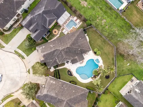 5127 Wheaton Park Drive Sugar Land TX 77479