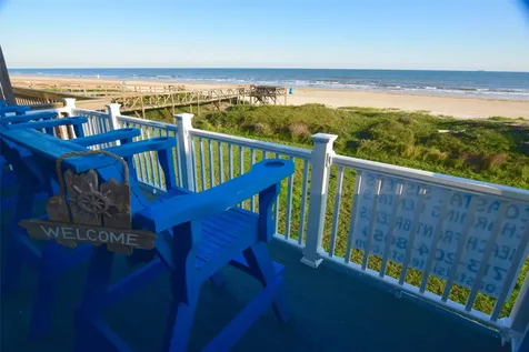 101 Pelican Place 4 Surfside Beach TX 77541