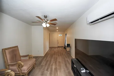 2802 Canfield Street Houston TX 77004