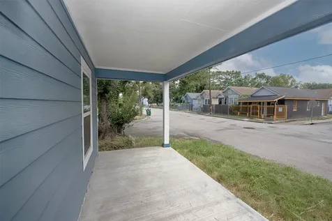2802 Canfield Street Houston TX 77004