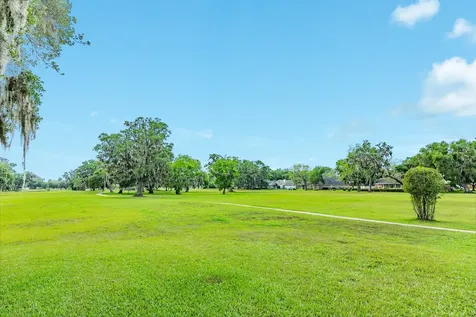 1808 Veranda Drive West Columbia TX 77486