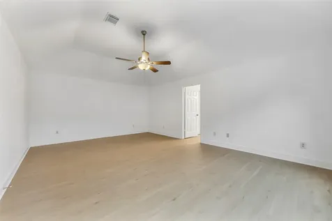 2105 Winged Foot Drive League City TX 77573