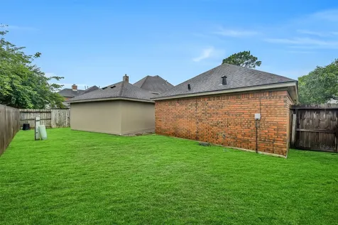 2105 Winged Foot Drive League City TX 77573