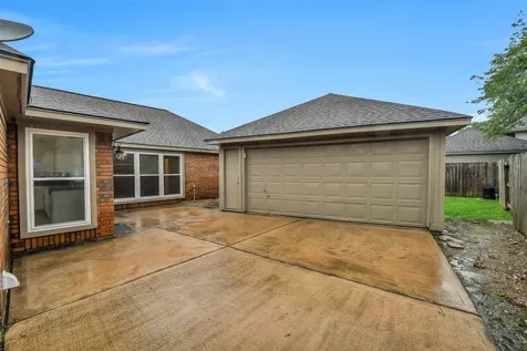 2105 Winged Foot Drive League City TX 77573