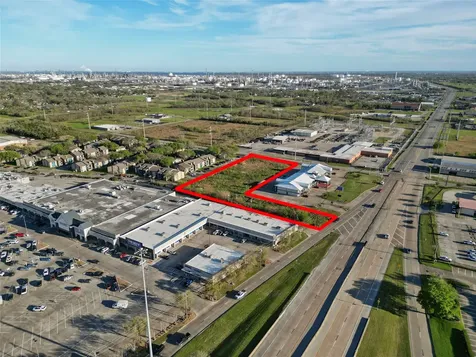 902 Highway 146 N Texas City TX 77590