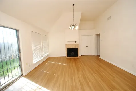 6443 Marinwood Houston TX 77053