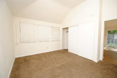 6443 Marinwood Houston TX 77053