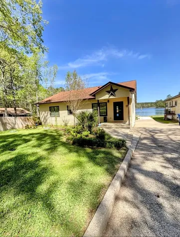 318 Ridgewood Road Goodrich TX 77335