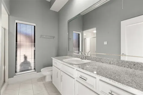 15600 Barkers Landing Road 14 Houston TX 77079